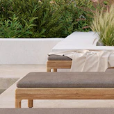 Sun loungers & sun beds