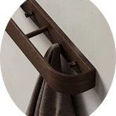 Wardrobes & hangers