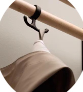 Hooks & hangers