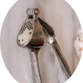 Garlic presses & Potato ricers